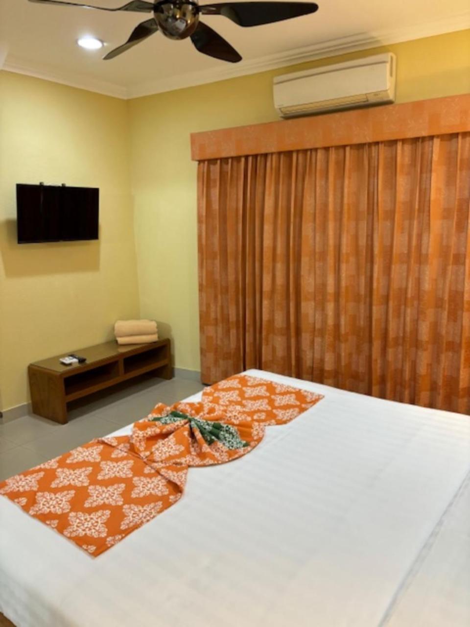 Baan Souy Resort Pattaya Room photo